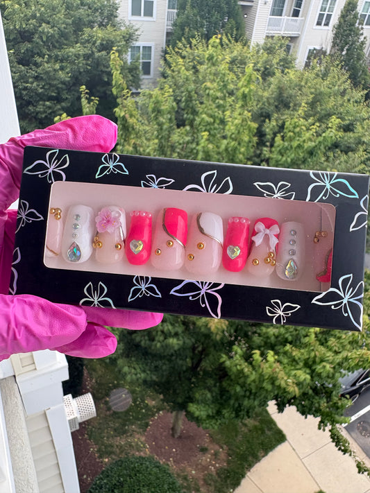 The Blooms | Press On Nails