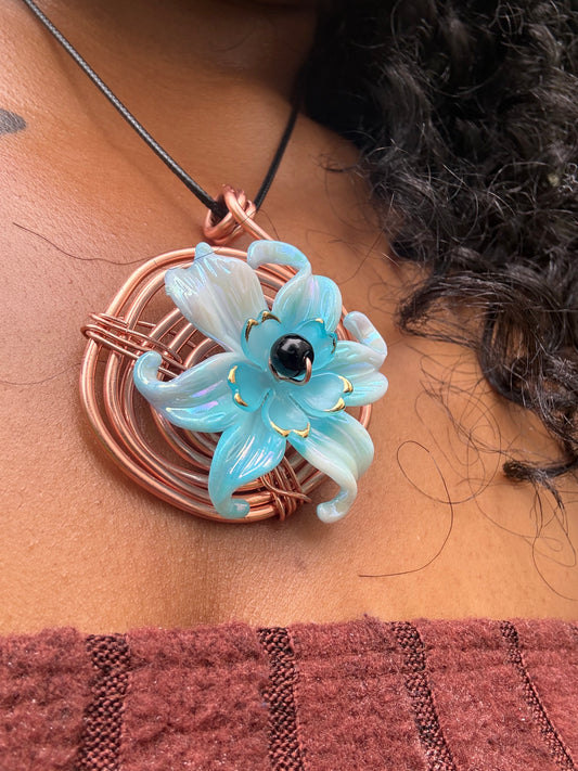 Spiraled Lily Fidget Pendant | Pure Copper